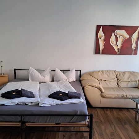 Apartment-Hotel Schillerplatz วิทเทนเบิร์ก ภายนอก รูปภาพ