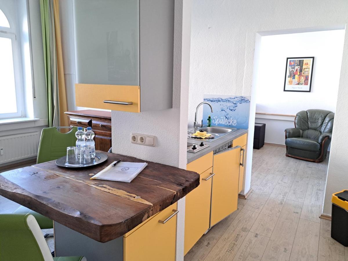 Apartment-Hotel Schillerplatz วิทเทนเบิร์ก ภายนอก รูปภาพ