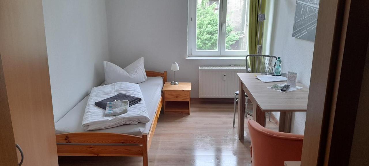 Apartment-Hotel Schillerplatz วิทเทนเบิร์ก ภายนอก รูปภาพ