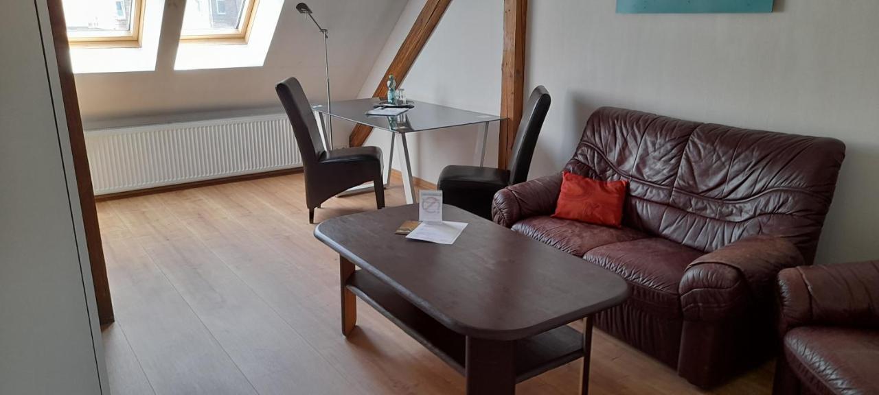Apartment-Hotel Schillerplatz วิทเทนเบิร์ก ภายนอก รูปภาพ