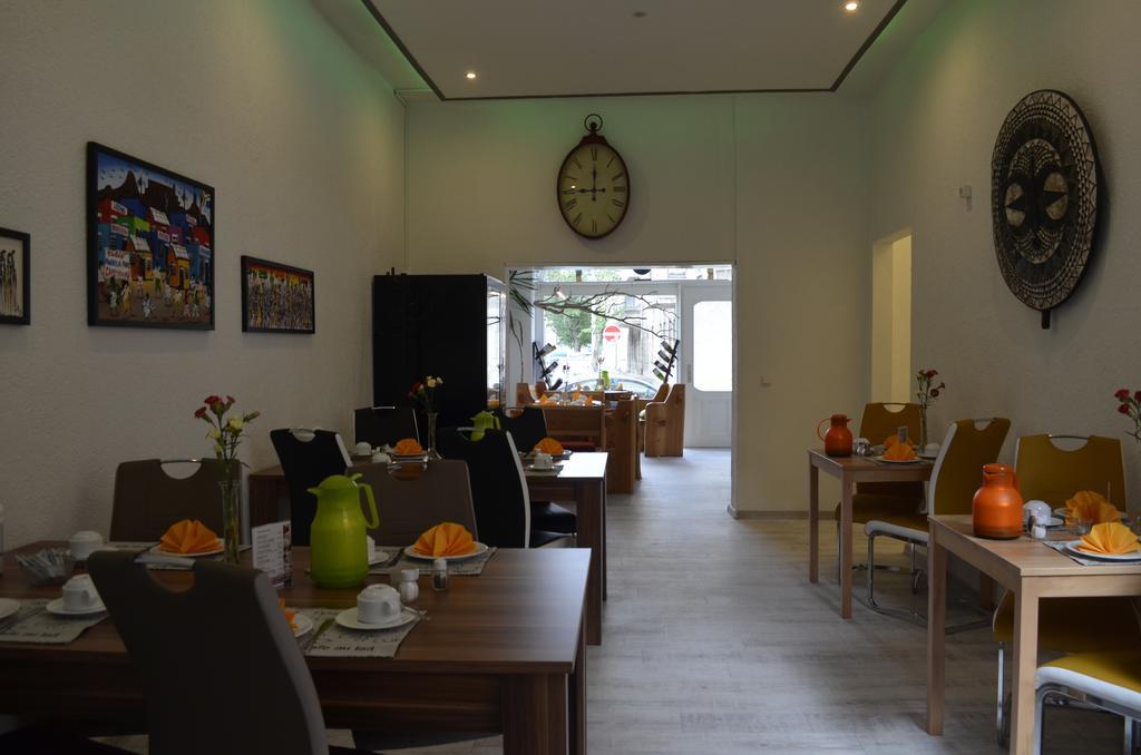 Apartment-Hotel Schillerplatz วิทเทนเบิร์ก ภายนอก รูปภาพ